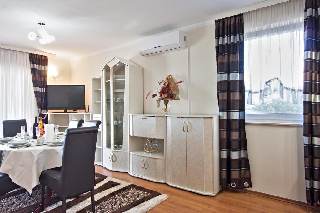 Apartments Villa Excellente Belvedere Пула Екстериор снимка